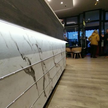 Bar AZ